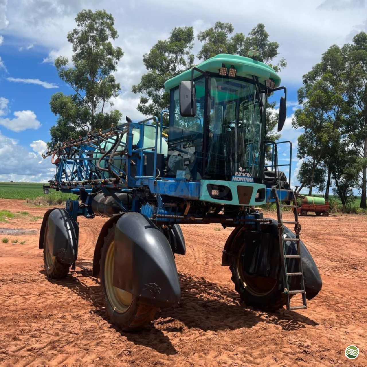 PULVERIZADOR MONTANA BOXER 1521 Tração 4x2 Sucatão Tratores e Peças IBIPORA PARANÁ PR